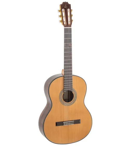 Guitarra Clásica Admira A4 Serie Artesanía