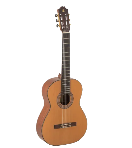 Guitarra Clásica Admira A40 Satinada Serie Artesanía