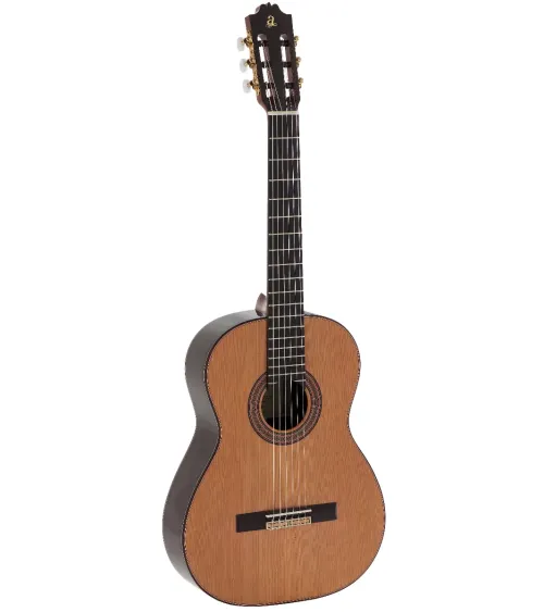 Guitarra Clásica Admira A50 Serie Artesanía