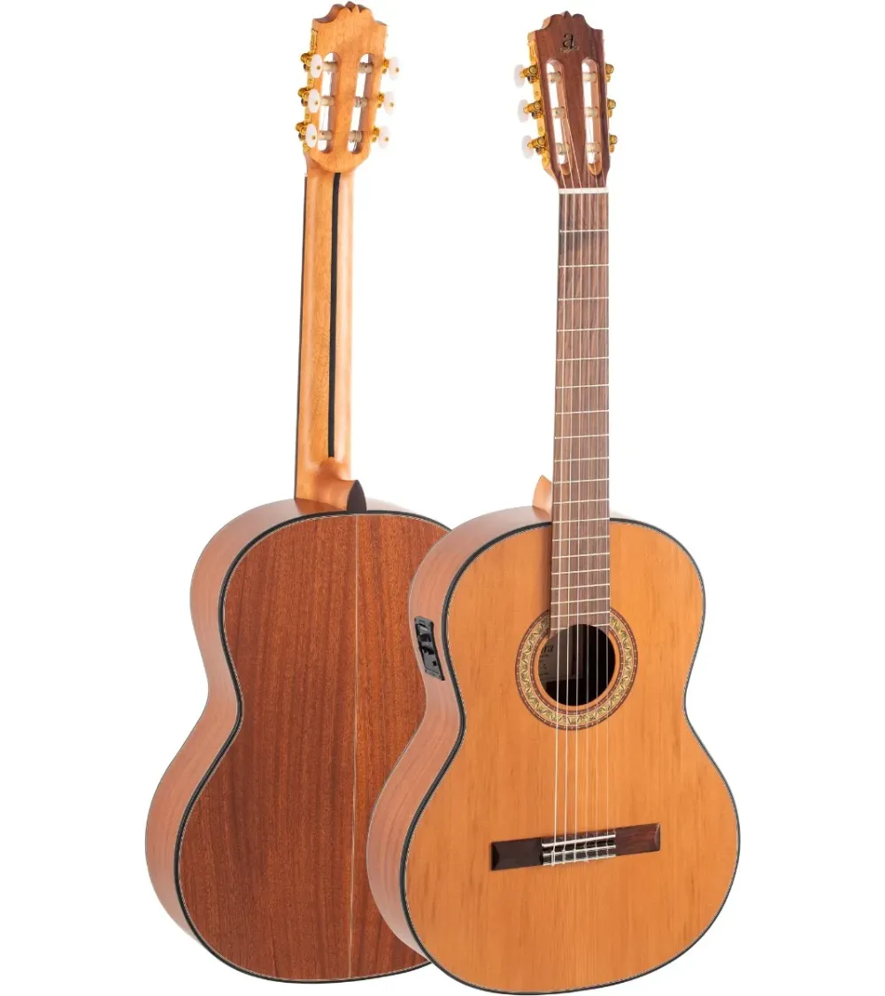 Guitarra Clásica Admira A2 Satinada Electrificada Serie Artesanía